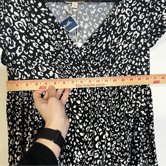 Jessica Simpson Pullover Floral Dress Black and White Pleated Wrap Size XL NWT - Picture 4 of 7